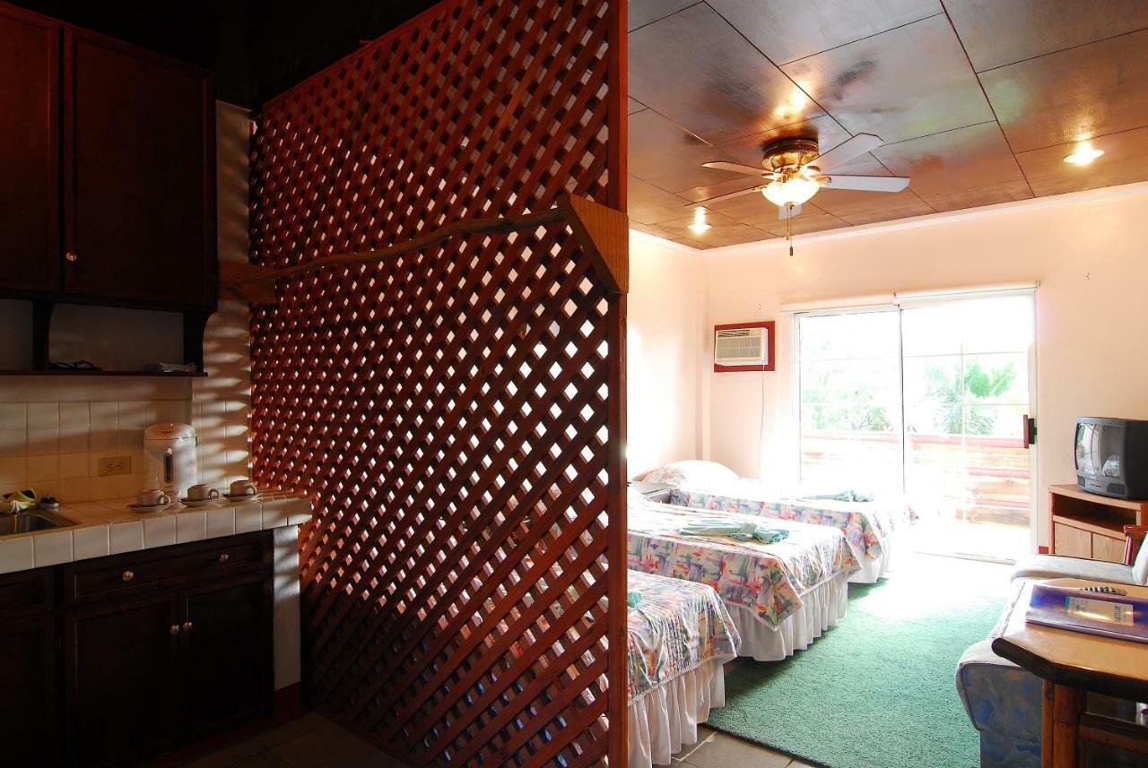 Antelope Guesthouse Koror Kültér fotó